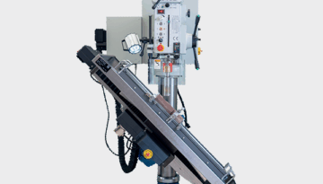 High precision core plugging machine
