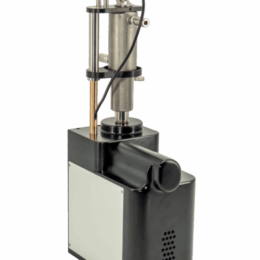pompe volumétrique 12CC 600 bar avec double enveloppe, conçue par IRIAN MECATRONICS pour le CNRS.