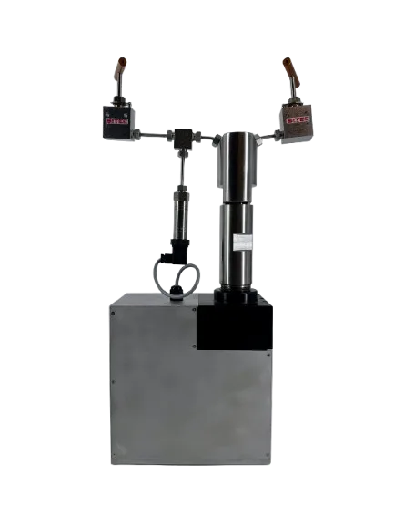 Custom 6000 bar volumetric pump with manual valves
