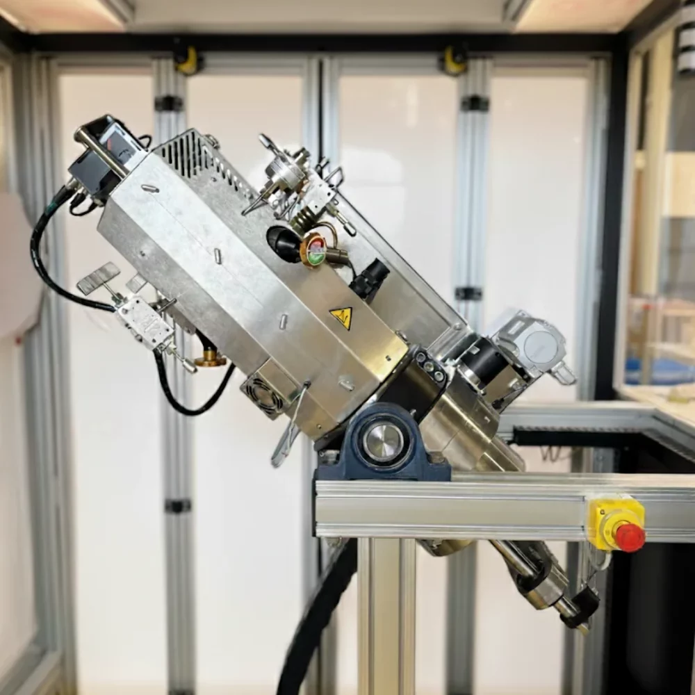 Full Visualization PVT Cell | Petroleum Fluid Analysis | Irian Mecatronics Irian Mecatronics PVT cell for petroleum fluid analysis.